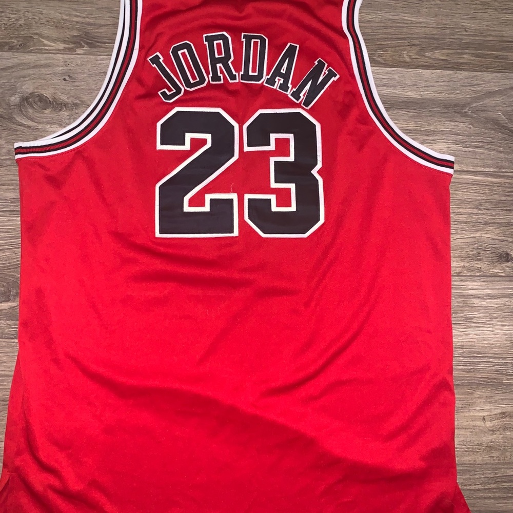 Jersey - Picture 2 of 3